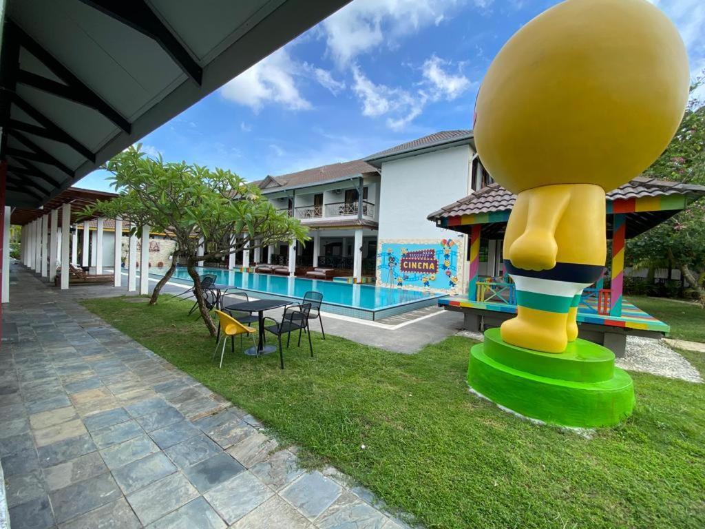 Alia Residence Business Resort Padang Mat Sirat Екстер'єр фото