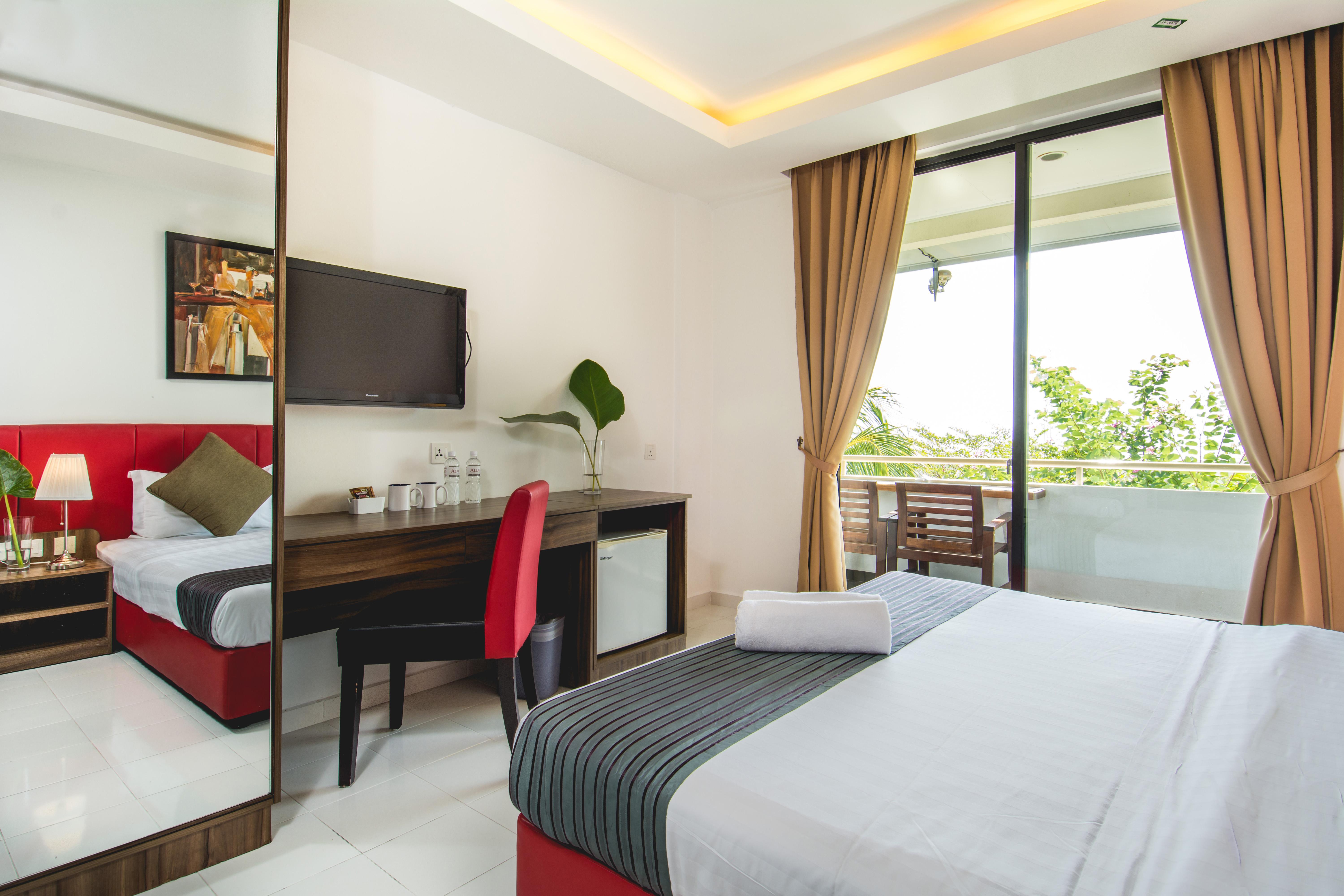 Alia Residence Business Resort Padang Mat Sirat Екстер'єр фото