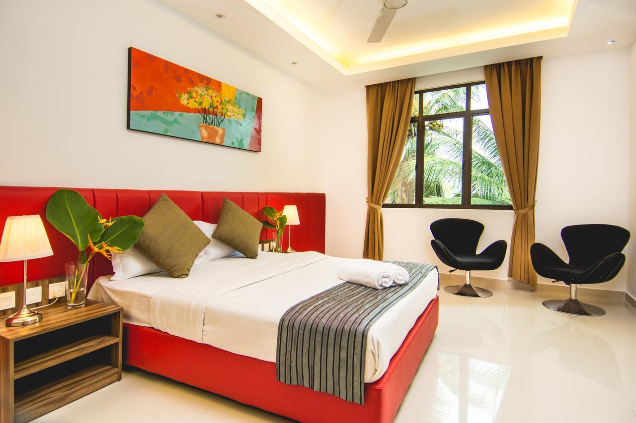 Alia Residence Business Resort Padang Mat Sirat Екстер'єр фото