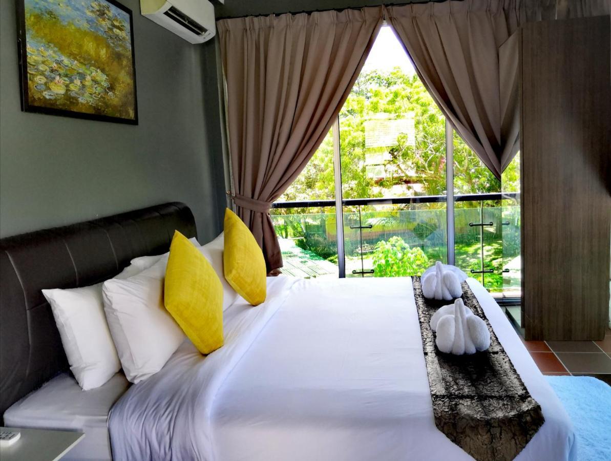 Alia Residence Business Resort Padang Mat Sirat Екстер'єр фото